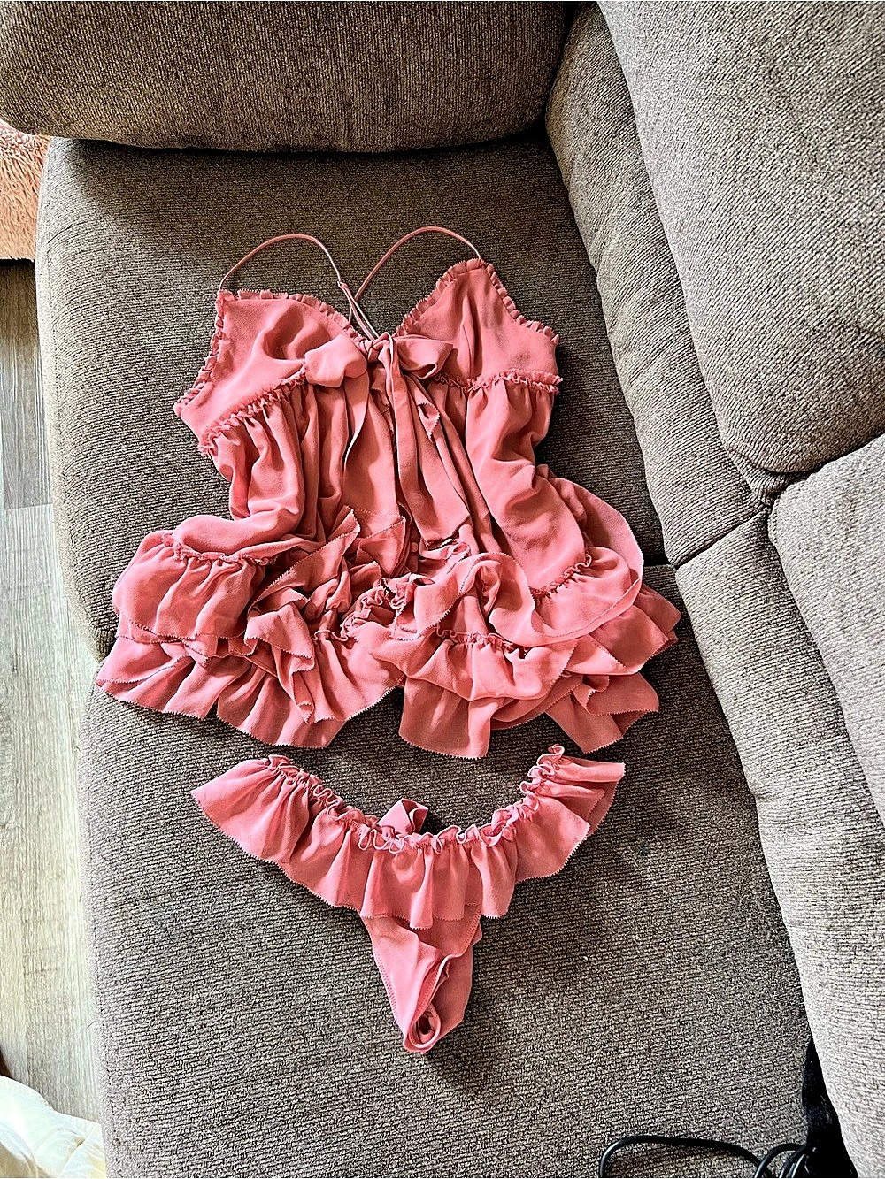 Y2K Victoria’s Secret babydoll chemise Pink Ruffle Mini Dress set